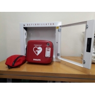 DEFIBRILADOR EXTERNO AUTOMÁTICO